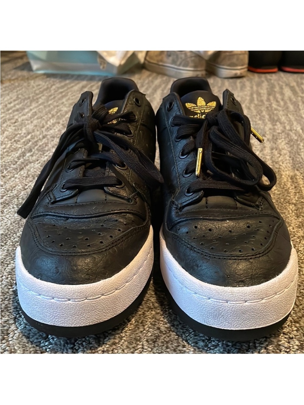 Adidas Forum Black Gold Leather Platform Bold Sneaker size 9 - Picture 2 of 7